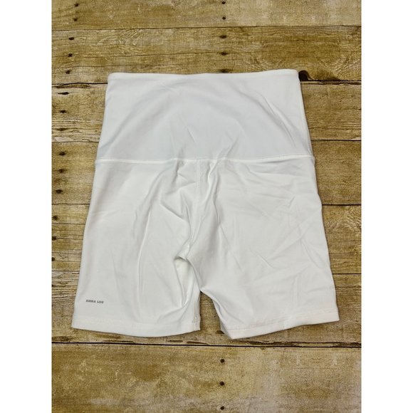 Emma Lou Glow Band Toby Shorts in White - Picture 3 of 5